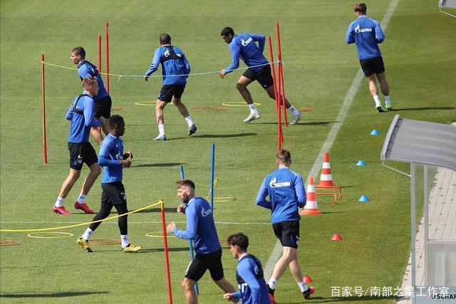 亚足联公布亚洲杯完整赛程，国足比赛时间利于观看